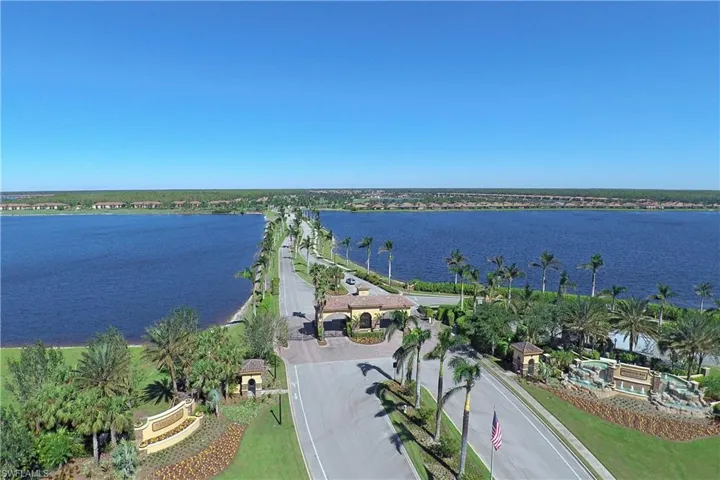 Heritage Bay Golf and Country Club entrance.