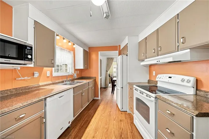 210 Sante Fe Trl, North Fort Myers, Florida 33917