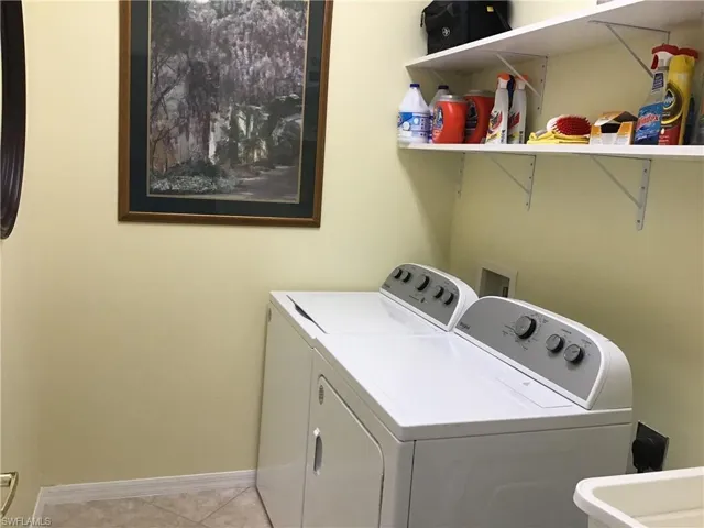 12561  Stone Valley  LOOP, Fort Myers, FL 33913