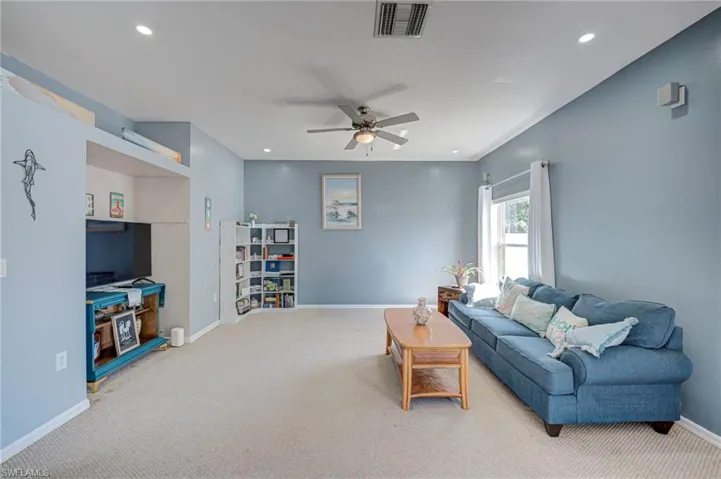 2743 Nature Pointe Loop, Fort Myers, Florida 33905