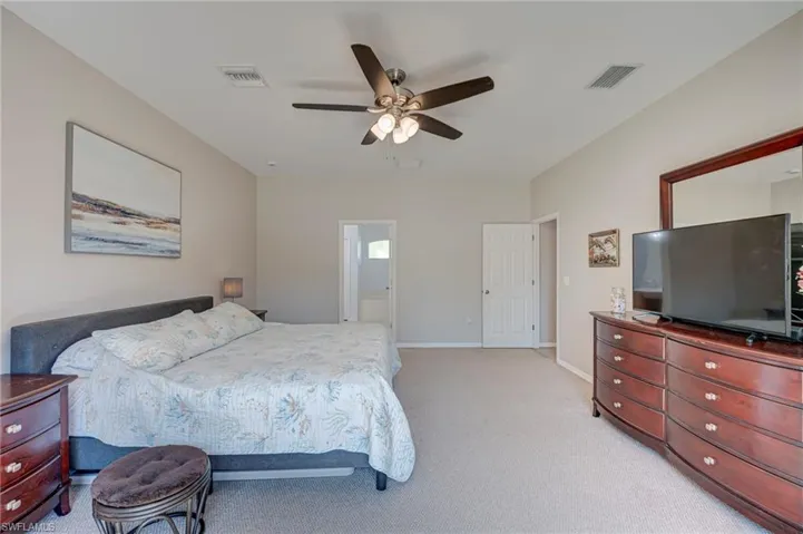 2743 Nature Pointe Loop, Fort Myers, Florida 33905