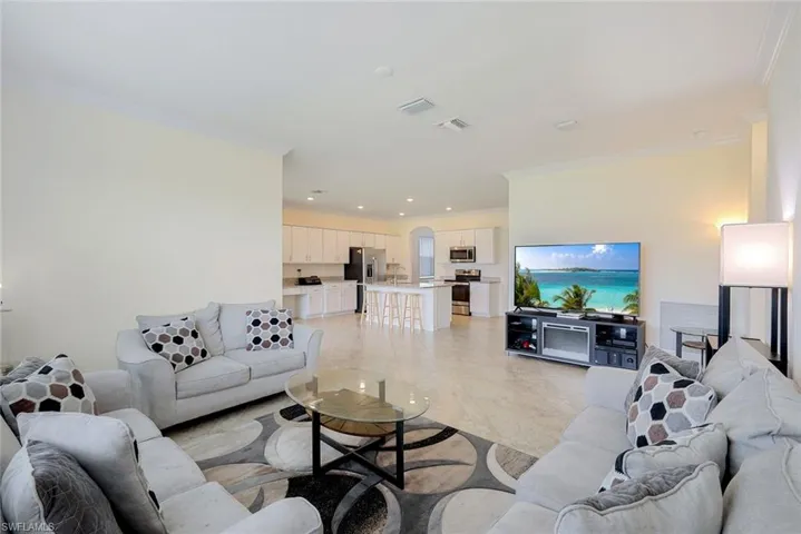 4234 Bluegrass Dr, Fort Myers, Florida 33916