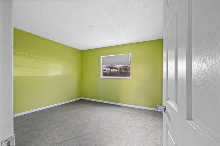 3325  Airport N RD, Naples, FL 34105