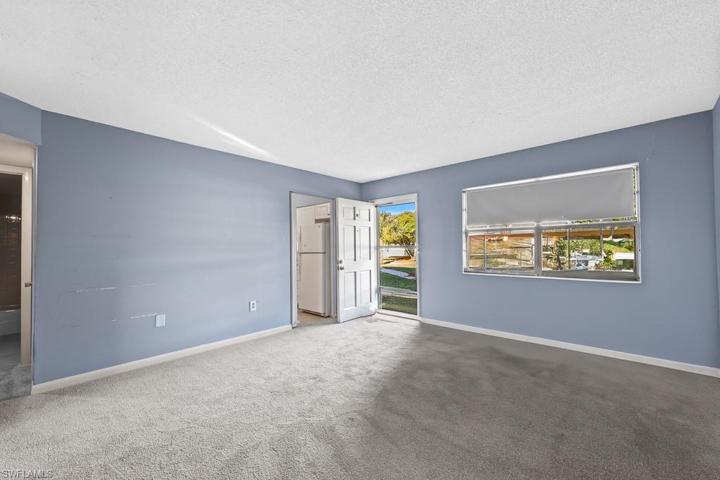 3325  Airport N RD, Naples, FL 34105