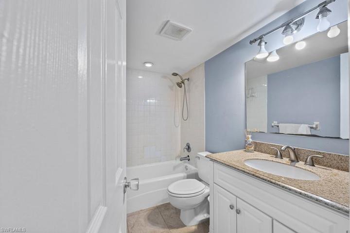 3325  Airport N RD, Naples, FL 34105