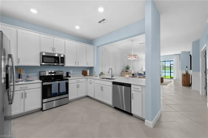 18759 Copperhead Ct N, Lehigh Acres, Florida 33936