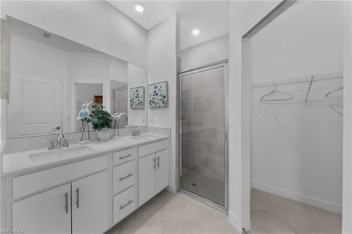 18759 Copperhead Ct N, Lehigh Acres, Florida 33936