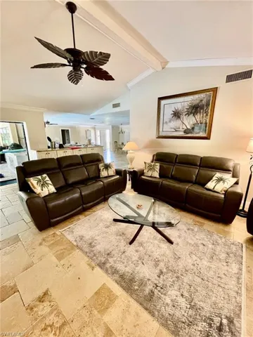 2171 Kings Lake Blvd, Naples, Florida 34112