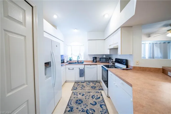 3110 4th St Nw, Naples, Florida 34120