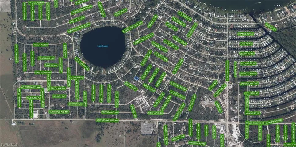 545 Cape Rd Nw, Lake Placid, Florida 33852