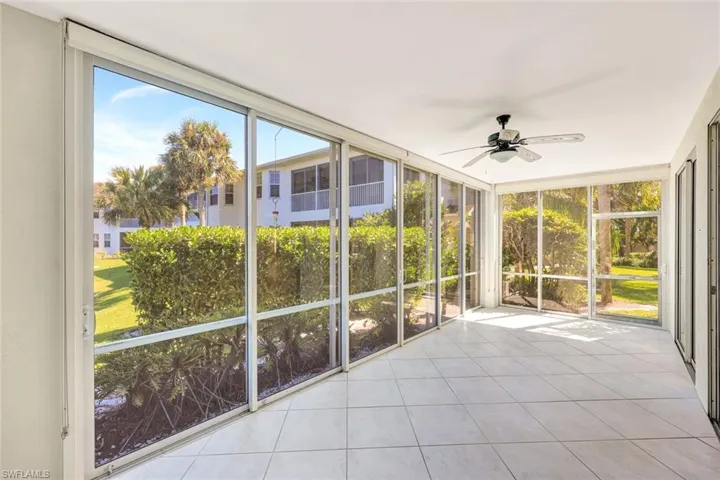 5080  Yacht Harbor  CIR, Naples, FL 34112
