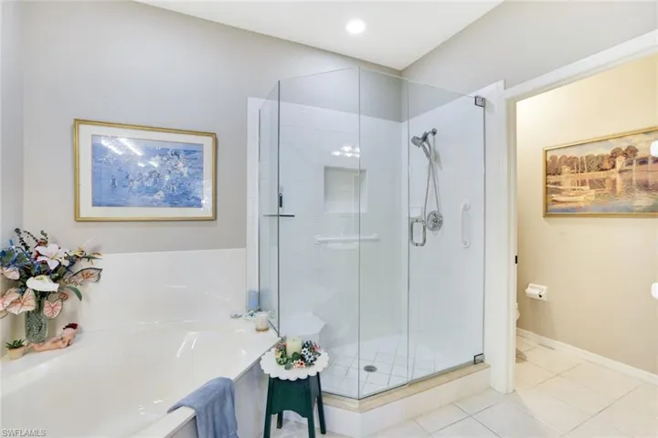 Seamless Shower Enclosure