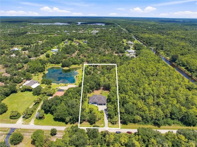 209 35th Ave Nw, Naples, Florida 34120