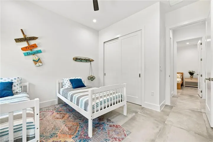 209 35th Ave Nw, Naples, Florida 34120