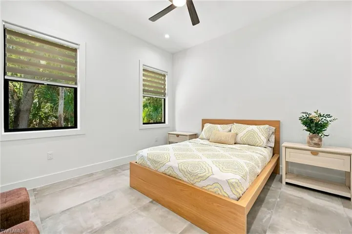 209 35th Ave Nw, Naples, Florida 34120