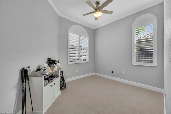 3557  Periwinkle  WAY, Naples, FL 34114