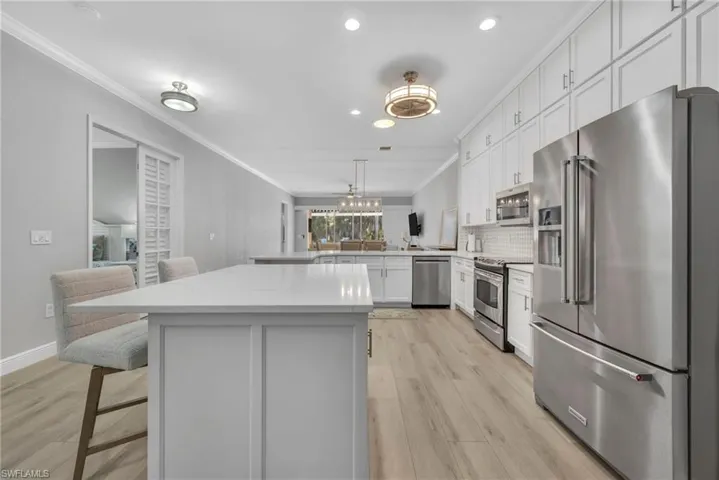 3557  Periwinkle  WAY, Naples, FL 34114
