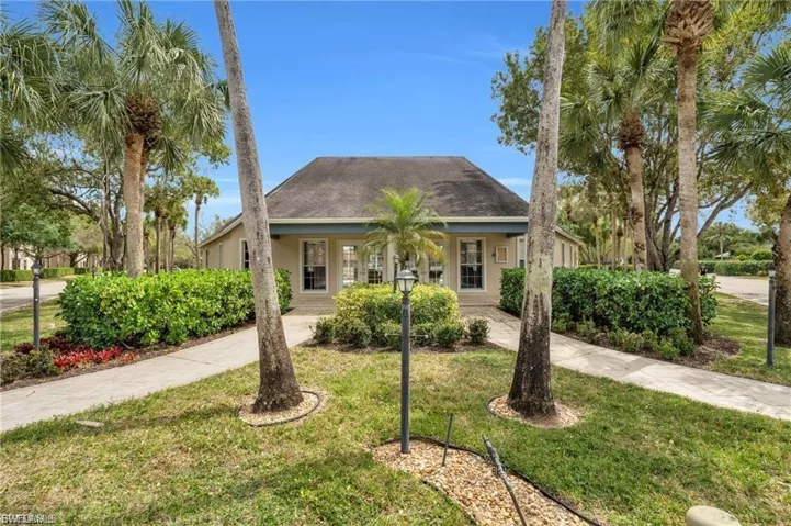 26729  Little John  CT, Bonita Springs, FL 34135