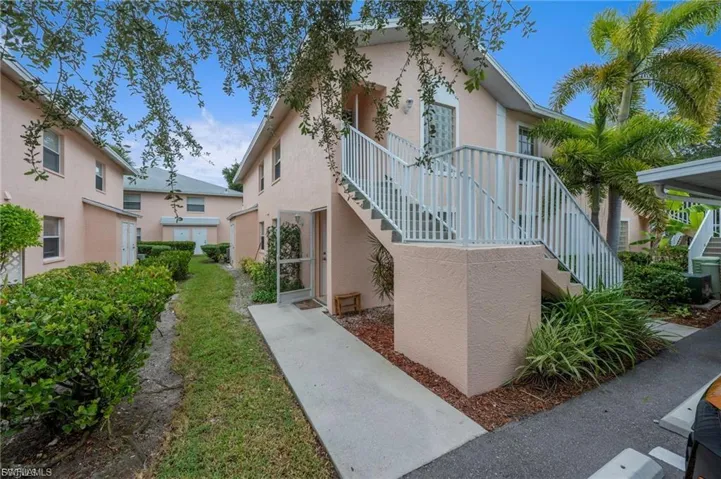 26729  Little John  CT, Bonita Springs, FL 34135