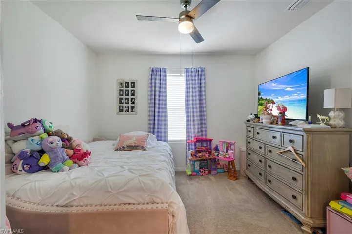 2816 Zaragoza Ct, Cape Coral, Florida 33909
