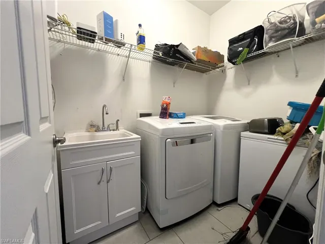 3501  Bridgewell  CT, Fort Myers, FL 33916
