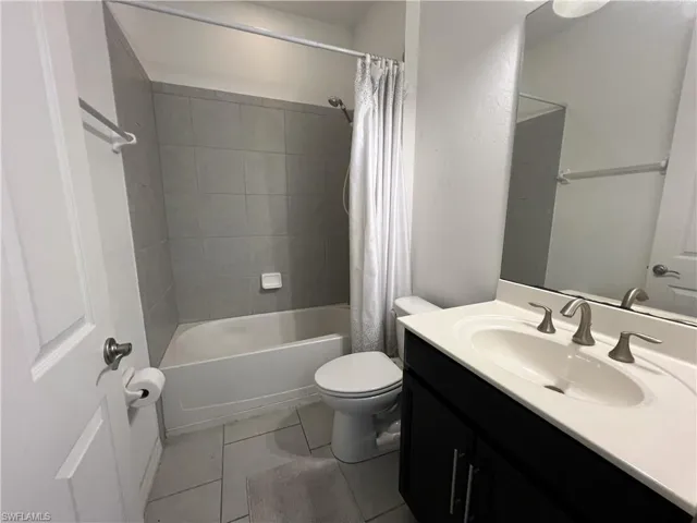 3501  Bridgewell  CT, Fort Myers, FL 33916
