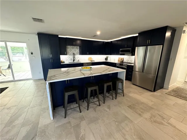 131  Coral Vine  DR, Naples, FL 34110