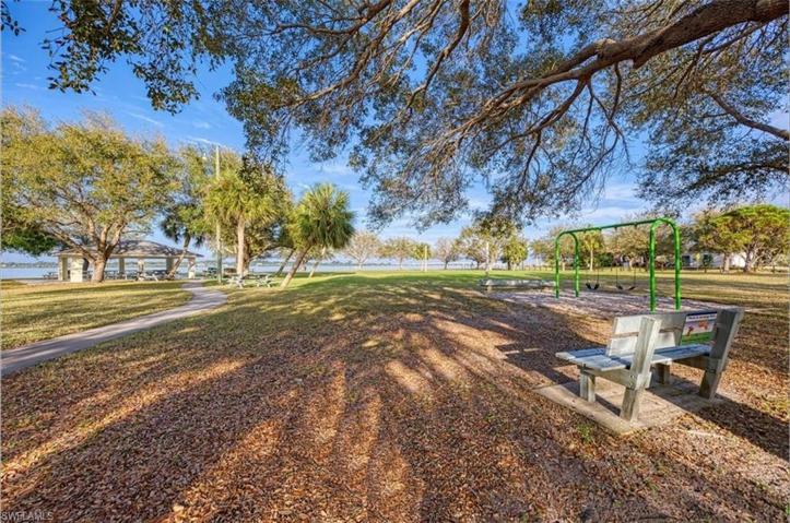 5939  David  BLVD, PORT CHARLOTTE, FL 33981
