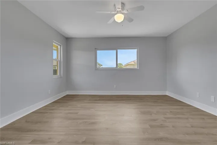 24 Nw 15th Pl, Cape Coral, Florida 33993