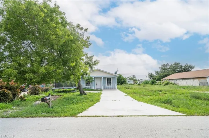 5520 5th Ave, Fort Myers, Florida 33907