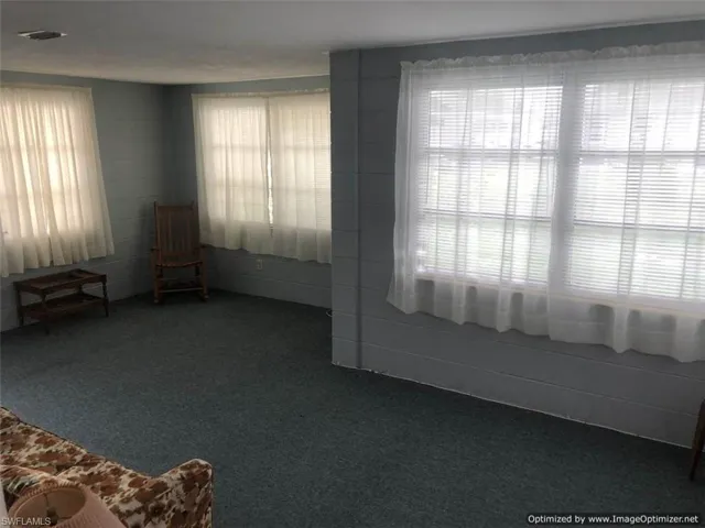 1119 Wesley St W, Lehigh Acres, Florida 33936
