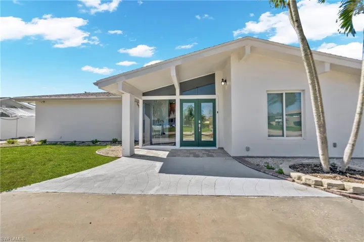 6401 Plumosa Ave, Fort Myers, Florida 33908