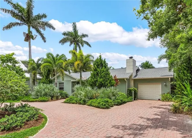 1235 Osceola DR, Fort Myers, FL 33901,225055325