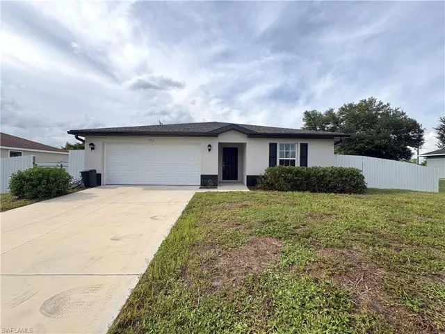 1713 Ne 26th Ter, Cape Coral, Florida 33909