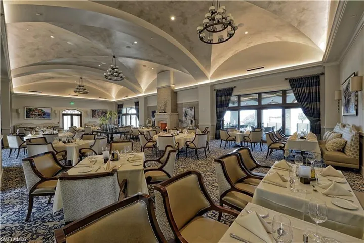 Formal clubhouse dining room