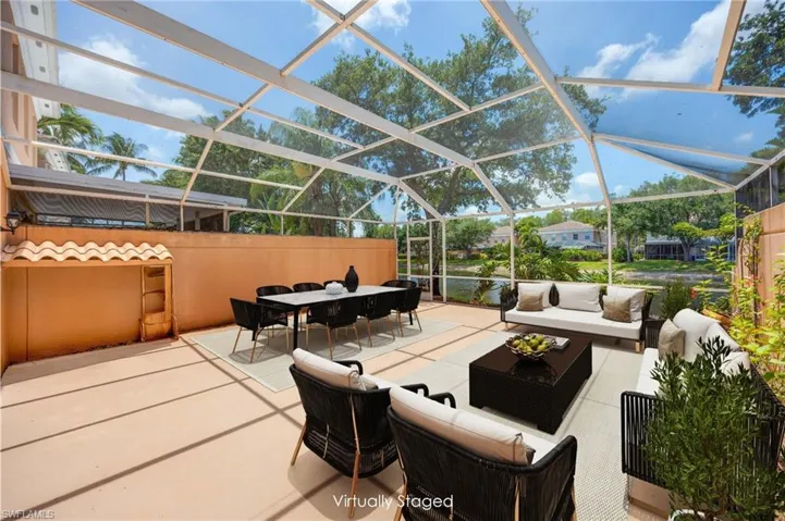 5831  Cove  CIR, Naples, FL 34119