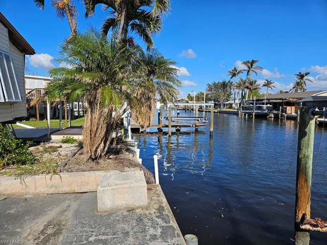 Monroe Canal