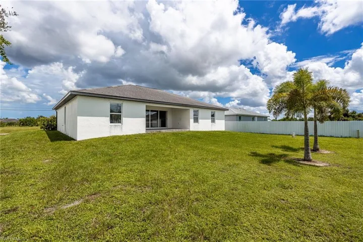 2904 NE 1st  AVE, Cape Coral, FL 33909