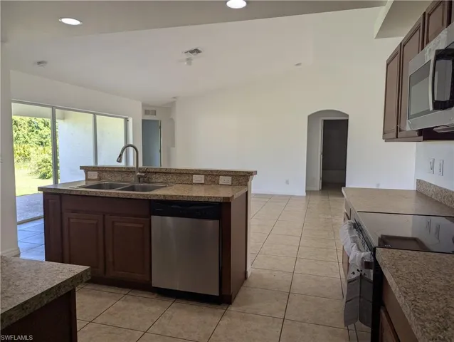 2904 NE 1st  AVE, Cape Coral, FL 33909