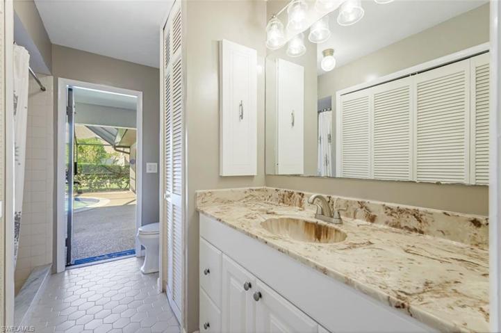822 SE 21st AVE, CAPE CORAL FL 33990