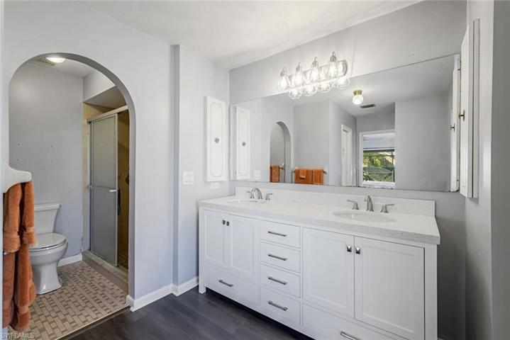 822 SE 21st AVE, CAPE CORAL FL 33990