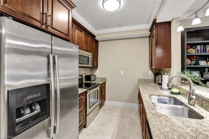 23151  Fashion  DR, Estero, FL 33928