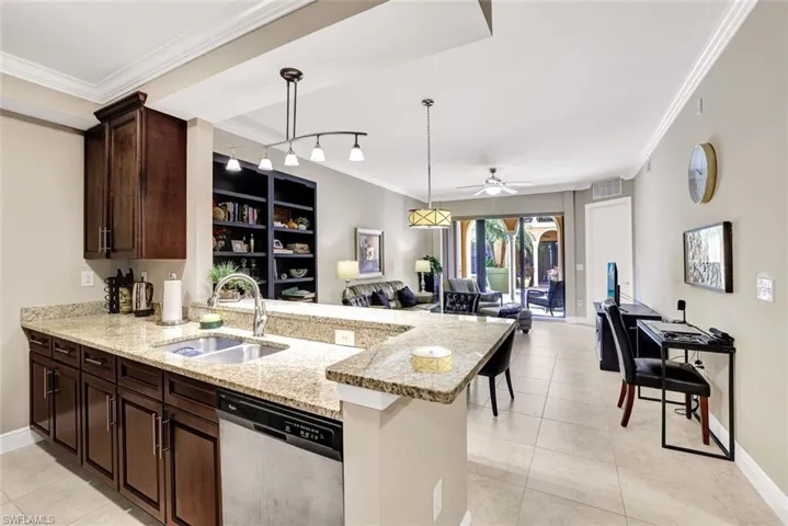 23151  Fashion  DR, Estero, FL 33928