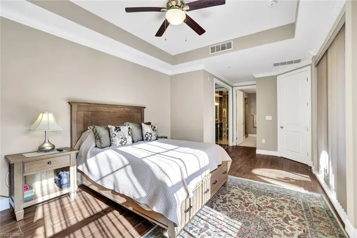 23151  Fashion  DR, Estero, FL 33928