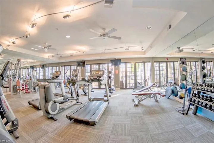 23151  Fashion  DR, Estero, FL 33928