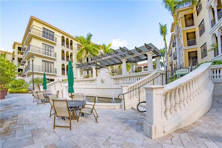 23151  Fashion  DR, Estero, FL 33928