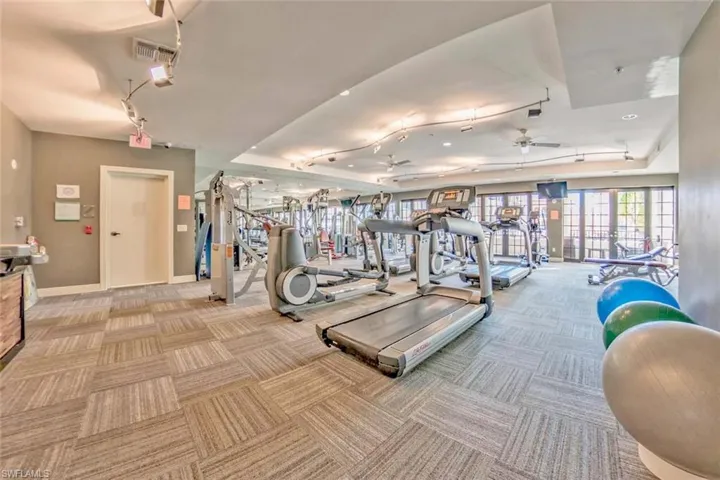 23151  Fashion  DR, Estero, FL 33928