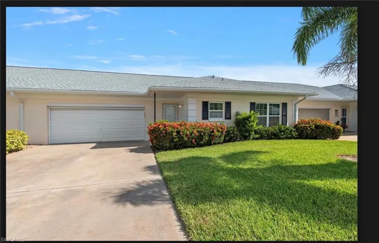 Over. 2006 Sqft total sqft. Single story upgrade galore honev