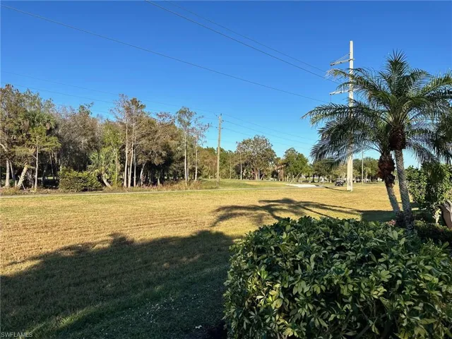 1623 Diamond Lake Cir, Naples, Florida 34114