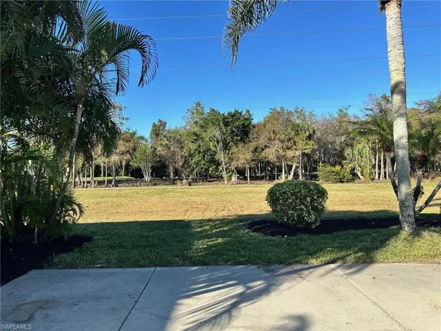 1623 Diamond Lake Cir, Naples, Florida 34114